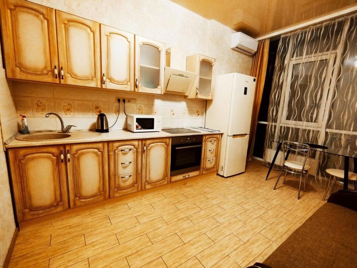1-Bedroom Apartment Near The Sea オデッサ エクステリア 写真